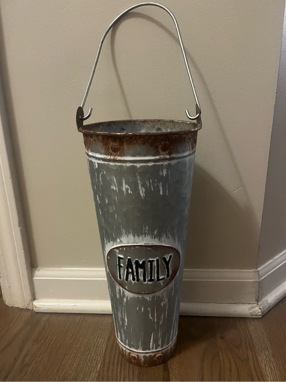 Rustic Farmhouse Distressed Tin Planter